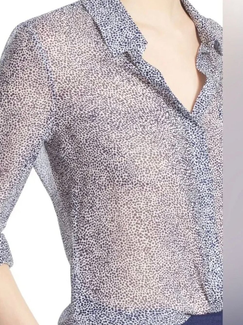 Diane von Furstenberg 100% silk blouse pocket size 0